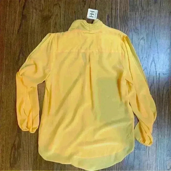 Haute Hippie 100% Silk Cold Shoulder Yellow Blouse Size Small NWT - Picture 6 of 7